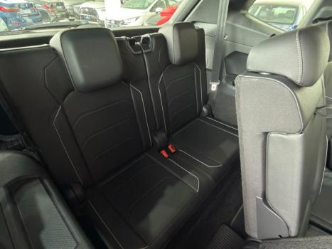 VOLKSWAGEN Tiguan 2.0 16V 4P TSI 300 TURBO R-LINE AUTOMÁTICO, Foto 13