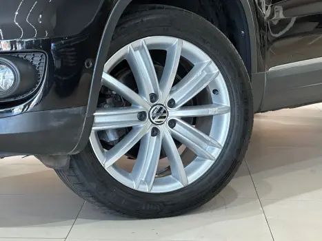 VOLKSWAGEN Tiguan 2.0 16V 4P FSI 4WD TURBO AUTOMÁTICO, Foto 7