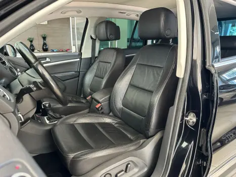 VOLKSWAGEN Tiguan 2.0 16V 4P FSI 4WD TURBO AUTOMÁTICO, Foto 14