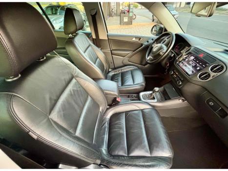 VOLKSWAGEN Tiguan , Foto 8