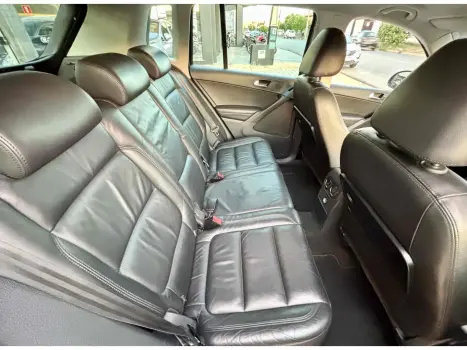 VOLKSWAGEN Tiguan , Foto 12