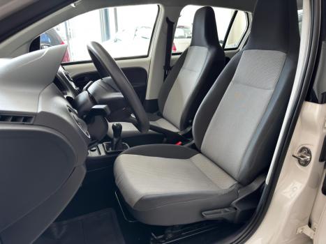VOLKSWAGEN UP 1.0 12V 4P TAKE FLEX, Foto 8 VOLKSWAGEN UP 1.0 12V 4P TAKE FLEX, Foto 8