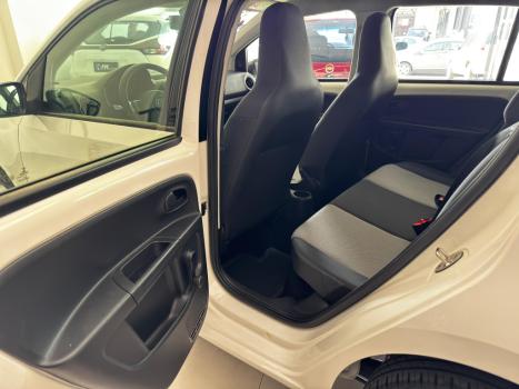 VOLKSWAGEN UP 1.0 12V 4P TAKE FLEX, Foto 9 VOLKSWAGEN UP 1.0 12V 4P TAKE FLEX, Foto 9