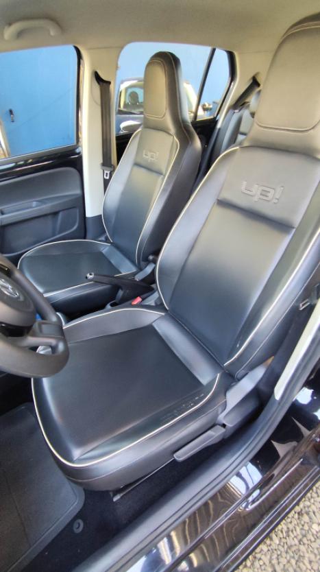VOLKSWAGEN UP 1.0 12V 4P FLEX HIGH I-MOTION AUTOMATIZADO, Foto 6