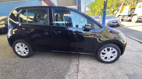 VOLKSWAGEN UP 1.0 12V 4P FLEX HIGH I-MOTION AUTOMATIZADO, Foto 8