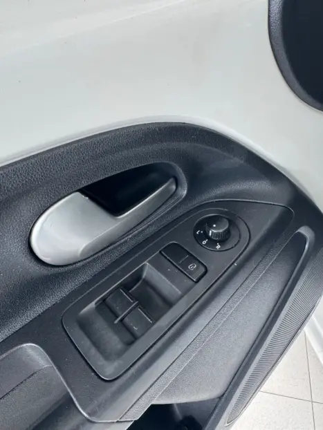 VOLKSWAGEN UP 1.0 12V 4P FLEX MOVE UP, Foto 14