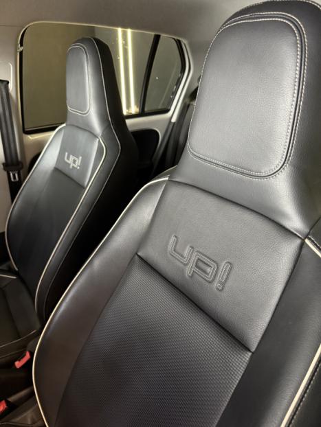 VOLKSWAGEN UP 1.0 12V 4P TSI FLEX HIGH UP, Foto 6