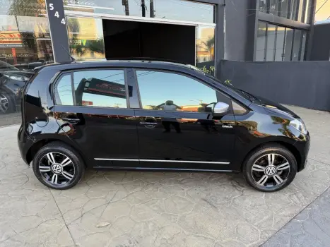 VOLKSWAGEN UP 1.0 12V 4P RED FLEX, Foto 2
