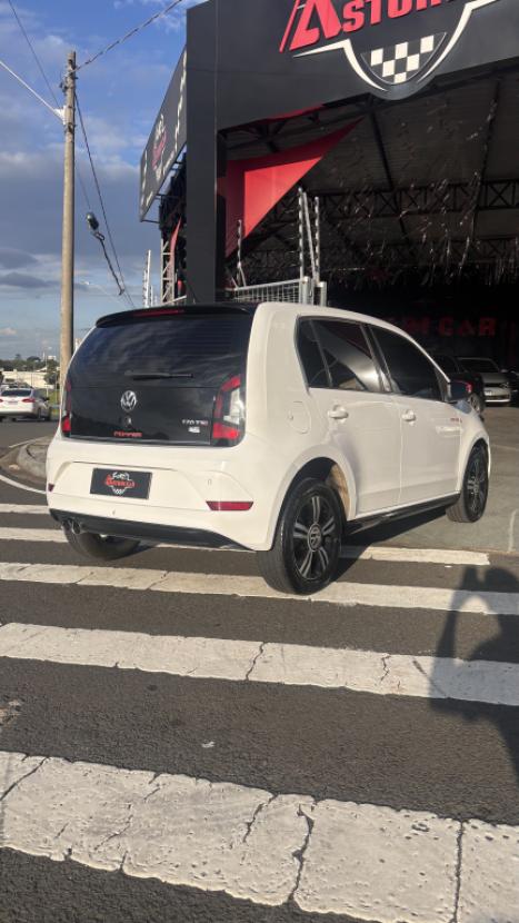 VOLKSWAGEN UP 1.0 12V 4P TSI FLEX PEPPER, Foto 4