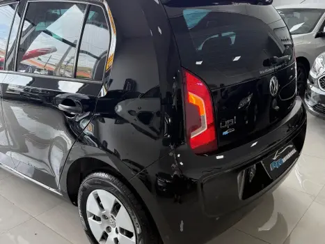 VOLKSWAGEN UP 1.0 12V RED BLACK WHITE FLEX, Foto 17