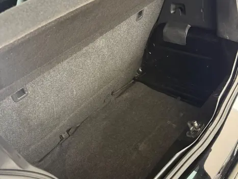 VOLKSWAGEN UP 1.0 12V RED BLACK WHITE FLEX, Foto 18