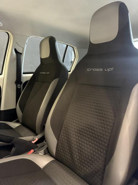 VOLKSWAGEN UP 1.0 12V 4P FLEX, Foto 6