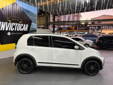 VOLKSWAGEN UP 1.0 12V 4P TSI FLEX HIGH UP, Foto 5