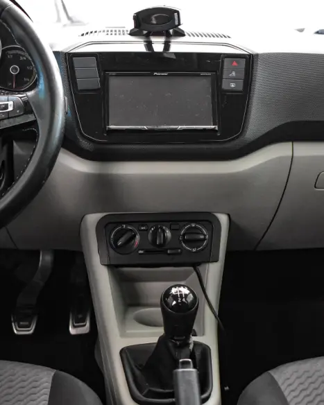 VOLKSWAGEN UP 1.0 12V 4P TSI FLEX MOVE UP, Foto 15