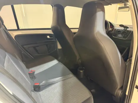 VOLKSWAGEN UP 1.0 4P FLEX 170 TSI CONNECT, Foto 10