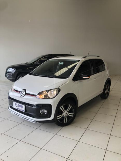 VOLKSWAGEN UP 1.0 4P FLEX 170 TSI XTREME, Foto 5