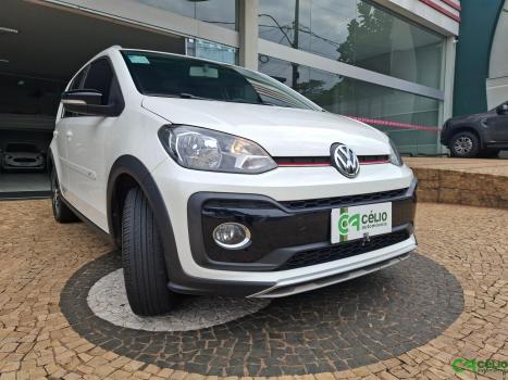 VOLKSWAGEN UP 1.0 4P FLEX 170 TSI XTREME, Foto 6