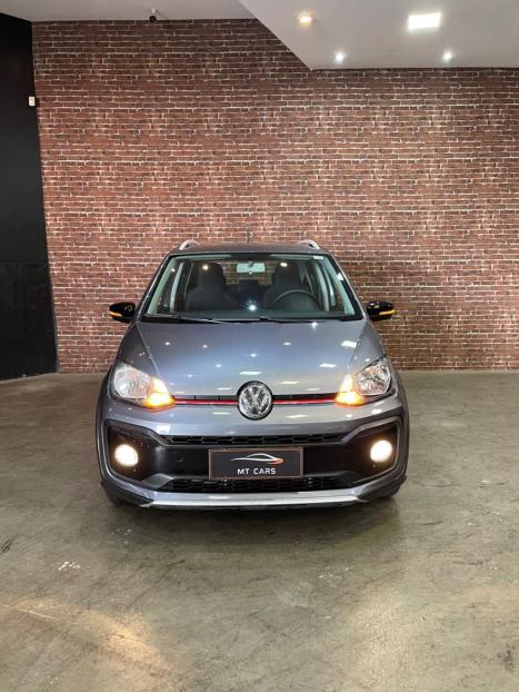 VOLKSWAGEN UP 1.0 4P FLEX 170 TSI XTREME, Foto 6