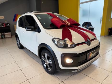 VOLKSWAGEN UP 1.0 4P FLEX 170 TSI XTREME, Foto 5