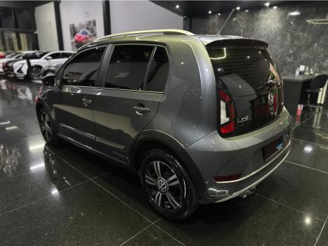 VOLKSWAGEN UP 1.0 4P FLEX 170 TSI XTREME, Foto 5