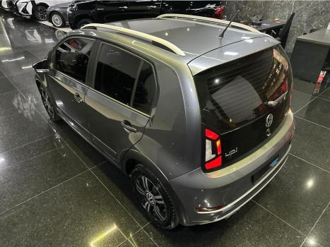 VOLKSWAGEN UP 1.0 4P FLEX 170 TSI XTREME, Foto 7