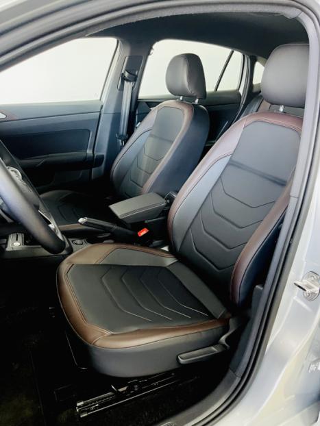 VOLKSWAGEN Virtus 1.0 4P 200 TSI FLEX HIGHLINE AUTOMTICO, Foto 11