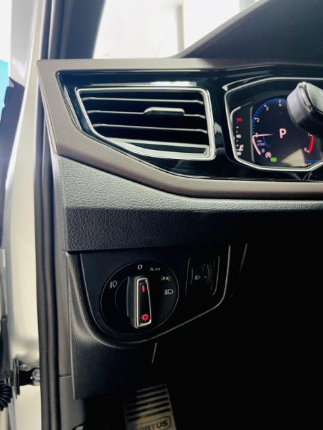 VOLKSWAGEN Virtus 1.0 4P 200 TSI FLEX HIGHLINE AUTOMTICO, Foto 15