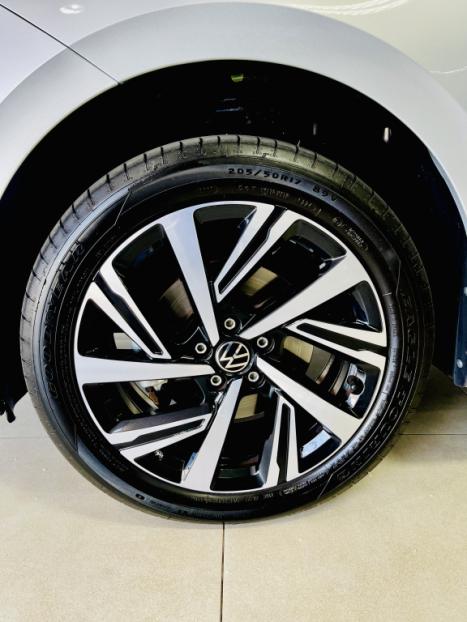VOLKSWAGEN Virtus 1.0 4P 200 TSI FLEX HIGHLINE AUTOMTICO, Foto 17