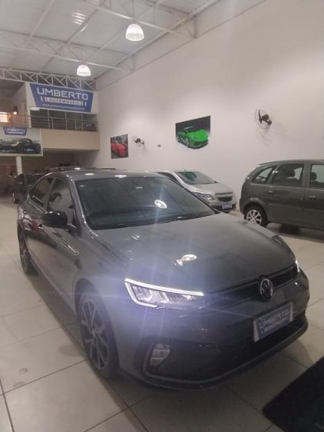 VOLKSWAGEN Virtus 1.4 4P 250 TSI EXCLUSIVE AUTOMÁTICO, Foto 8 VOLKSWAGEN Virtus 1.4 4P 250 TSI EXCLUSIVE AUTOMÁTICO, Foto 8