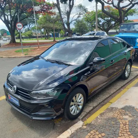 VOLKSWAGEN Virtus 1.6 4P MSI FLEX AUTOM�TICO, Foto 4