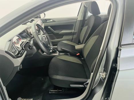 VOLKSWAGEN Virtus 1.0 4P 200 TSI FLEX COMFORTLINE AUTOMTICO, Foto 10