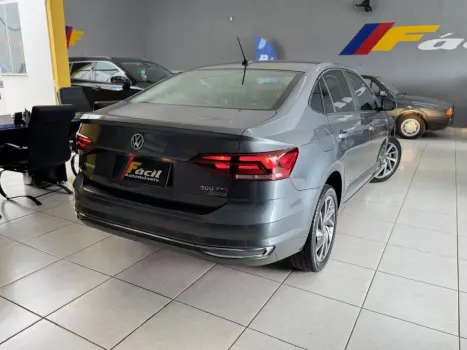 VOLKSWAGEN Virtus 1.0 4P 200 TSI FLEX HIGHLINE AUTOMTICO, Foto 2