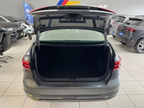 VOLKSWAGEN Virtus 1.0 4P 200 TSI FLEX HIGHLINE AUTOMTICO, Foto 20