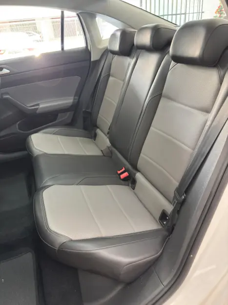 VOLKSWAGEN Virtus 1.0 4P 200 TSI FLEX HIGHLINE AUTOMTICO, Foto 10