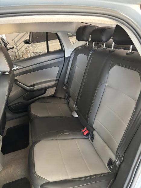VOLKSWAGEN Virtus 1.0 4P 200 TSI FLEX HIGHLINE AUTOMTICO, Foto 10