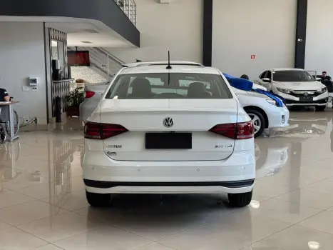 VOLKSWAGEN Virtus 1.0 4P 200 TSI FLEX COMFORTLINE AUTOMTICO, Foto 4