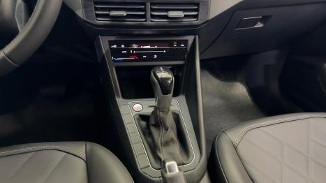 VOLKSWAGEN Virtus 1.0 4P 200 TSI FLEX HIGHLINE AUTOMTICO, Foto 8