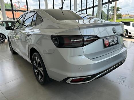 VOLKSWAGEN Virtus 1.0 4P 200 TSI FLEX COMFORTLINE AUTOMTICO, Foto 3