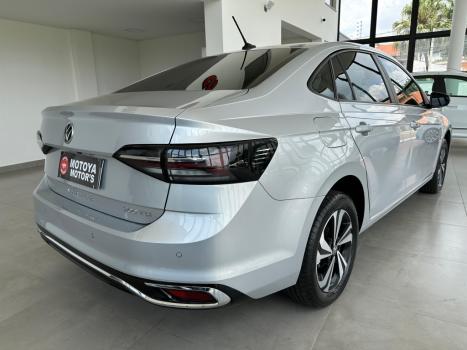 VOLKSWAGEN Virtus 1.0 4P 200 TSI FLEX COMFORTLINE AUTOMTICO, Foto 4