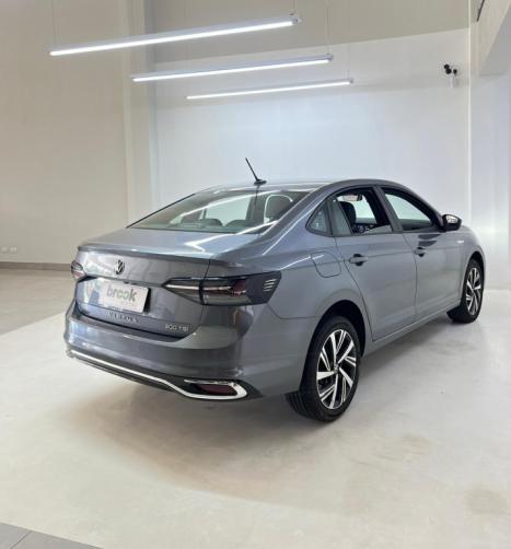 VOLKSWAGEN Virtus 1.0 4P 200 TSI FLEX HIGHLINE AUTOM�TICO, Foto 4
