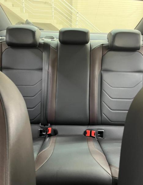 VOLKSWAGEN Virtus 1.0 4P 200 TSI FLEX HIGHLINE AUTOM�TICO, Foto 9