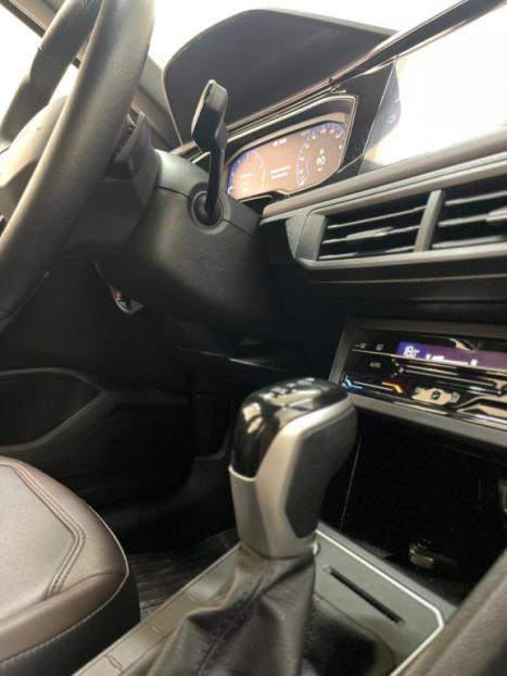 VOLKSWAGEN Virtus 1.0 4P 200 TSI FLEX HIGHLINE AUTOM�TICO, Foto 12