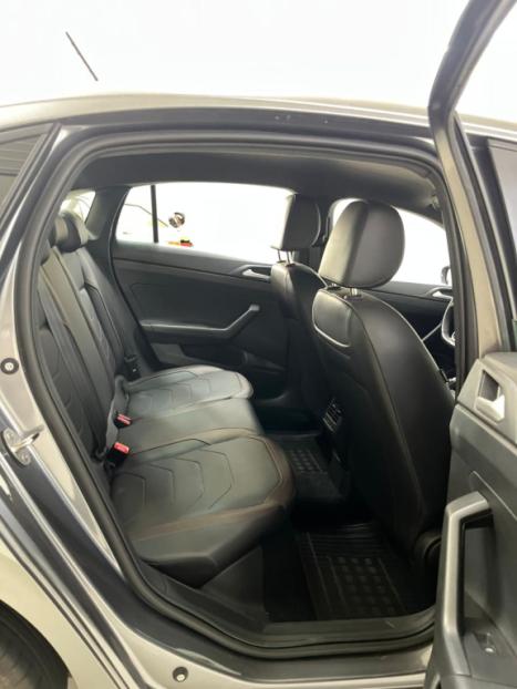 VOLKSWAGEN Virtus 1.0 4P 200 TSI FLEX HIGHLINE AUTOM�TICO, Foto 13