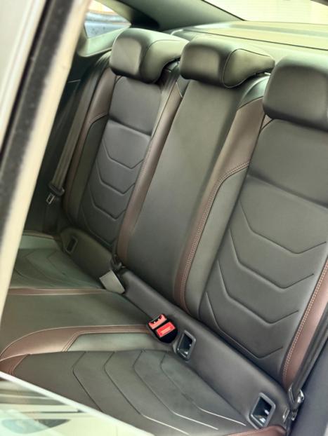 VOLKSWAGEN Virtus 1.0 4P 200 TSI FLEX HIGHLINE AUTOM�TICO, Foto 15