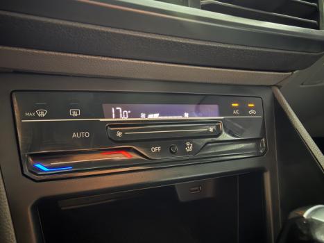 VOLKSWAGEN Virtus 1.0 4P 200 TSI FLEX HIGHLINE AUTOM�TICO, Foto 14