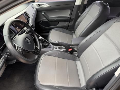 VOLKSWAGEN Virtus 1.0 4P 200 TSI FLEX HIGHLINE AUTOM�TICO, Foto 20