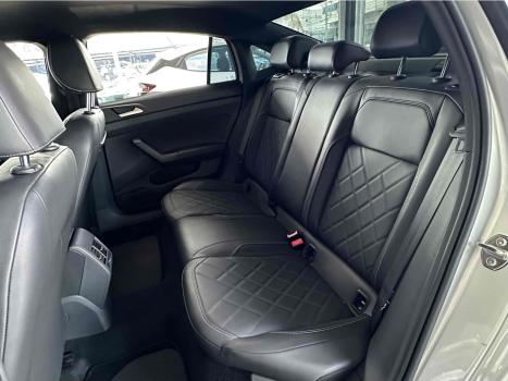 VOLKSWAGEN Virtus 1.4 4P 250 TSI EXCLUSIVE AUTOM�TICO, Foto 10