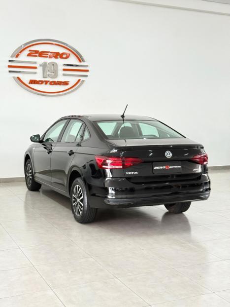 VOLKSWAGEN Virtus 1.0 4P 200 TSI FLEX COMFORTLINE AUTOM�TICO, Foto 8