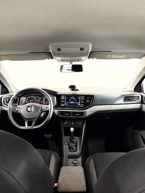 VOLKSWAGEN Virtus 1.0 4P 200 TSI FLEX COMFORTLINE AUTOM�TICO, Foto 16