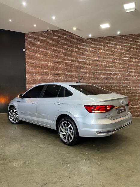 VOLKSWAGEN Virtus 1.0 4P 200 TSI FLEX HIGHLINE AUTOM�TICO, Foto 6